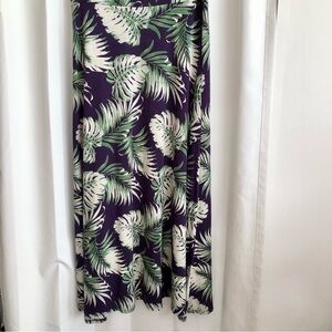 LuLaRoe Tropical Leaf  maxi skirt L dark purple Monstera soft flowy